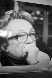 Duras, uma das maiores escritoras francesas do sec. XX: ou o aroma das raízes quando se confundem com a terra.
