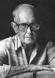 CARLOS DRUMMOND DE ANDRADE COM O GRUPO FERNANDO PESSOA