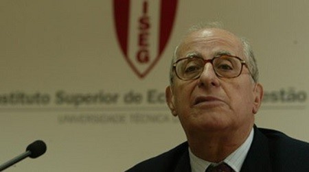 Manuel Jacinto Nunes 