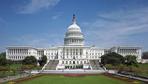 A LIBERDADE DE EXPRESSÃO NOS ESTADOS UNIDOS E EUROPA