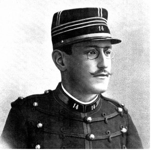 COM ÉMILE ZOLA E GEORGES BERNANOS