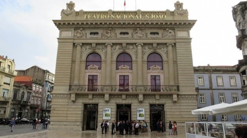 NOVA REFERÊNCIA AO TEATRO SÃO JOÃO DO PORTO