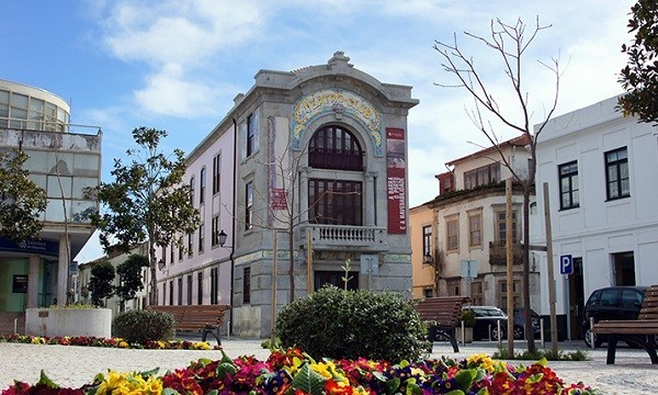 TEATROS DE VENTURA TERRA NOS 100 ANOS DA SUA MORTE