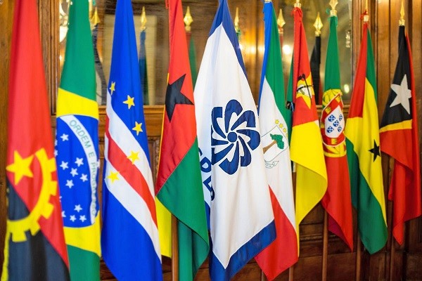 A LÍNGUA PORTUGUESA NO MUNDO