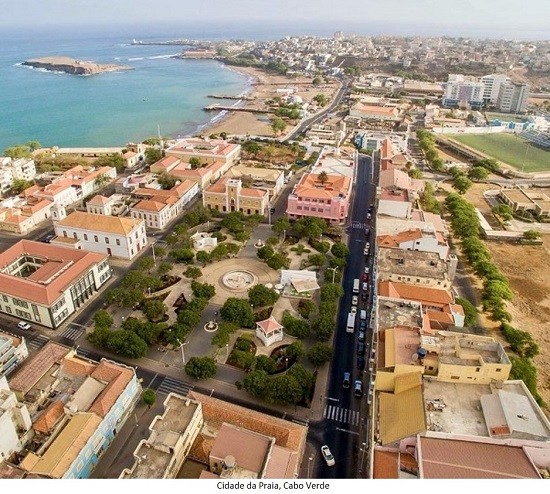 A LÍNGUA PORTUGUESA NO MUNDO