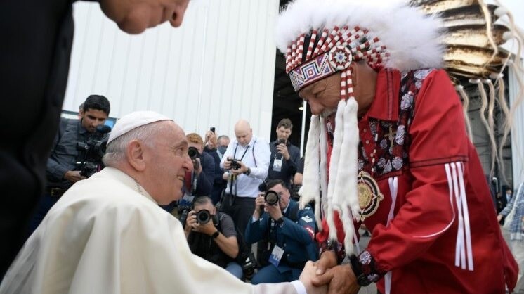 FRANCISCO NO CANADÁ EM “PEREGRINAÇÃO DE PENITÊNCIA”