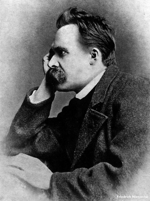 NIETZSCHE E DEUS