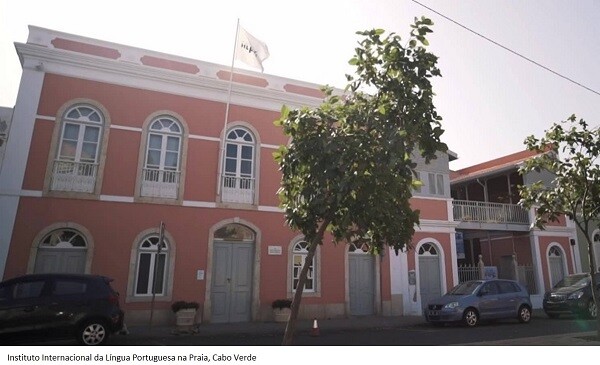A LÍNGUA PORTUGUESA NO MUNDO