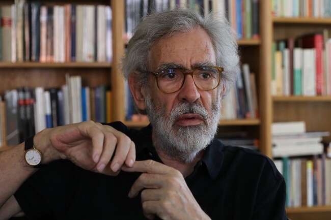 DEMOCRACIA INCOMPLETA