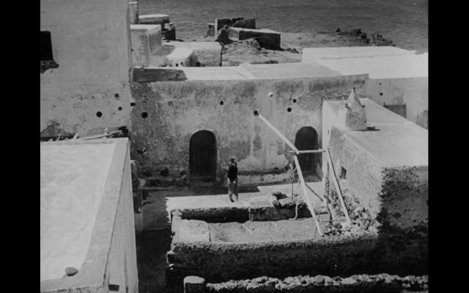 “Stromboli”: a profundidade divina e a presença dos elementos construídos