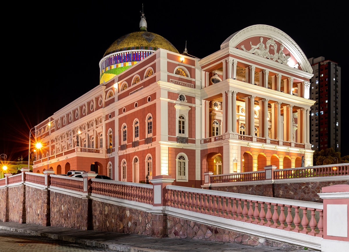 A maravilha dos teatros do Amazonas