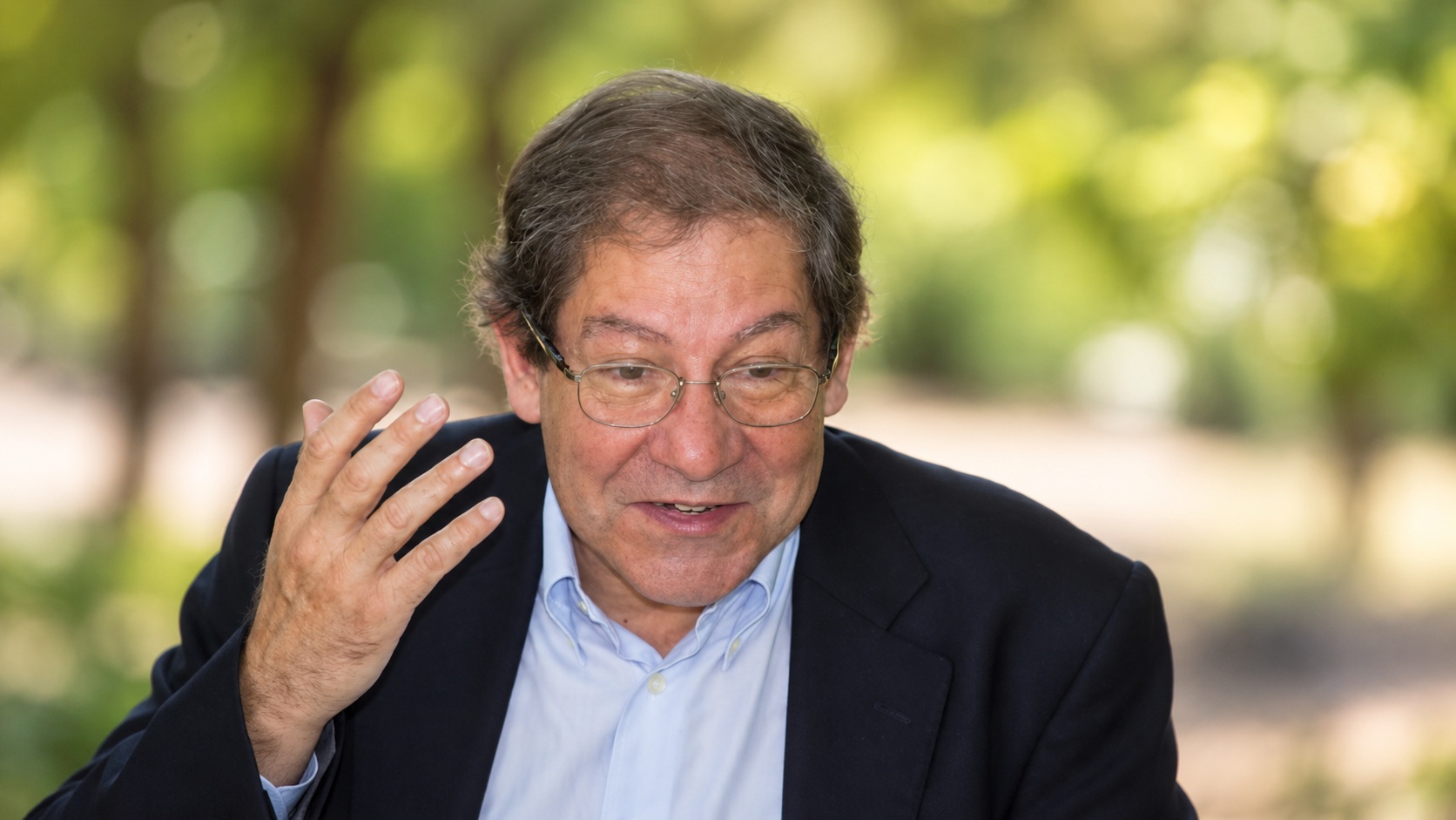 Poderíamos saber um pouco mais…